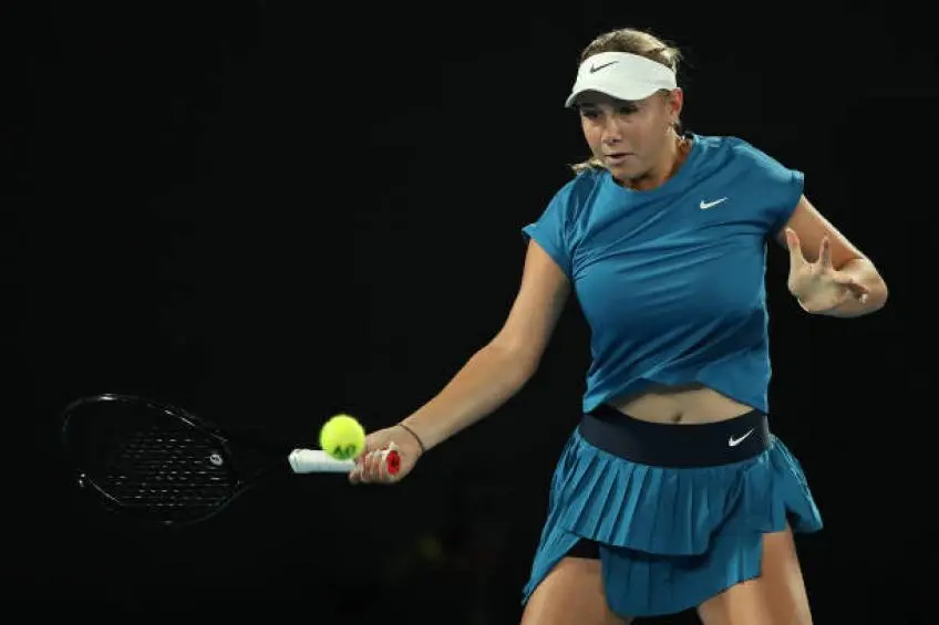 Amanda Anisimova trainiert mit dem Ex-Trainer von Simona Halep