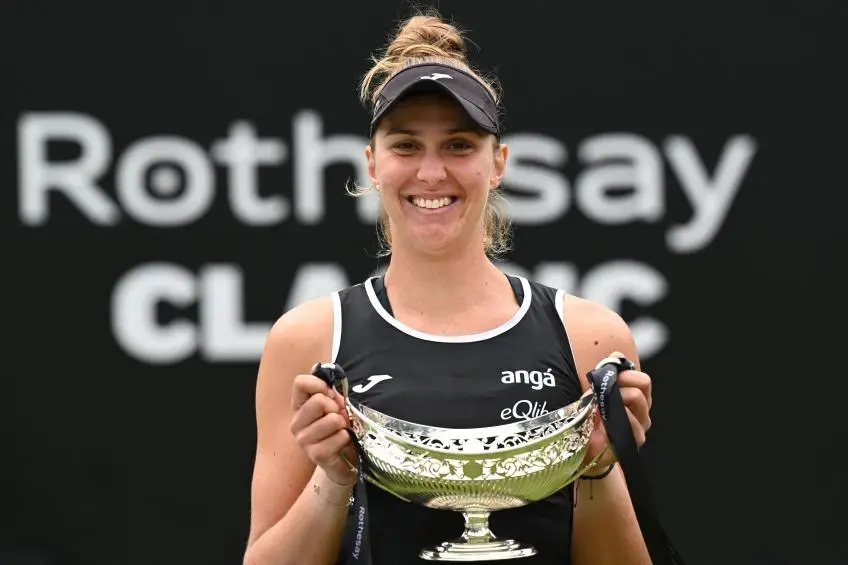 WTA Birmingham: Beatriz Haddad Maia kämpft gegen Regen und gewinnt den Titel