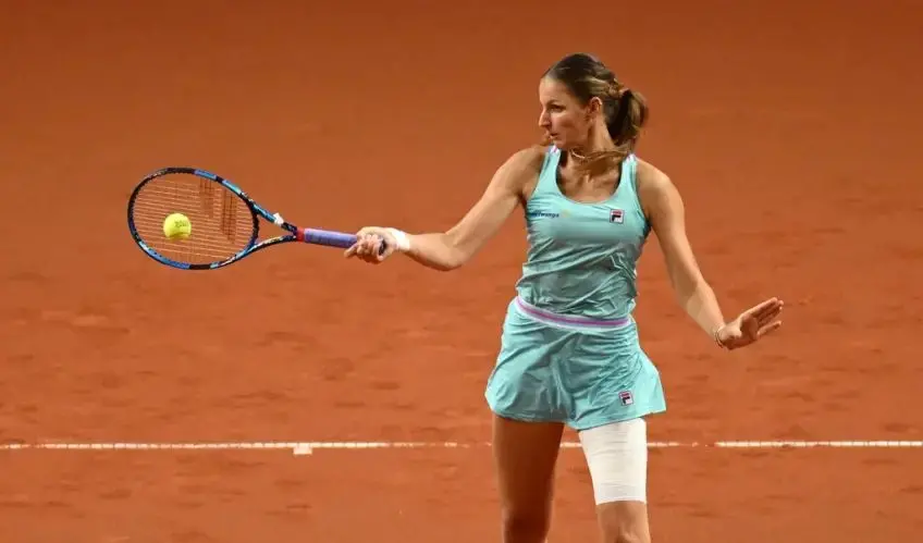 Karolina Pliskova verlässt Madrid verletzungsbedingt gegen Iga Swiatek
