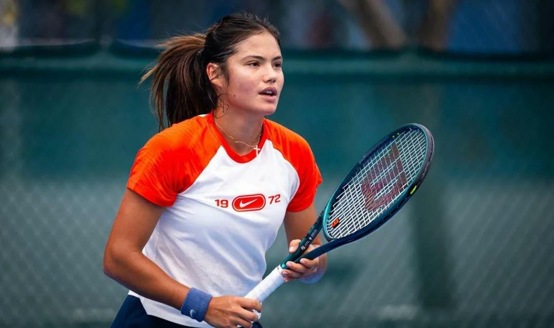 Emma-Raducanu-kollabiert-in-Wuhan-Start-in-Ningbo-fraglich