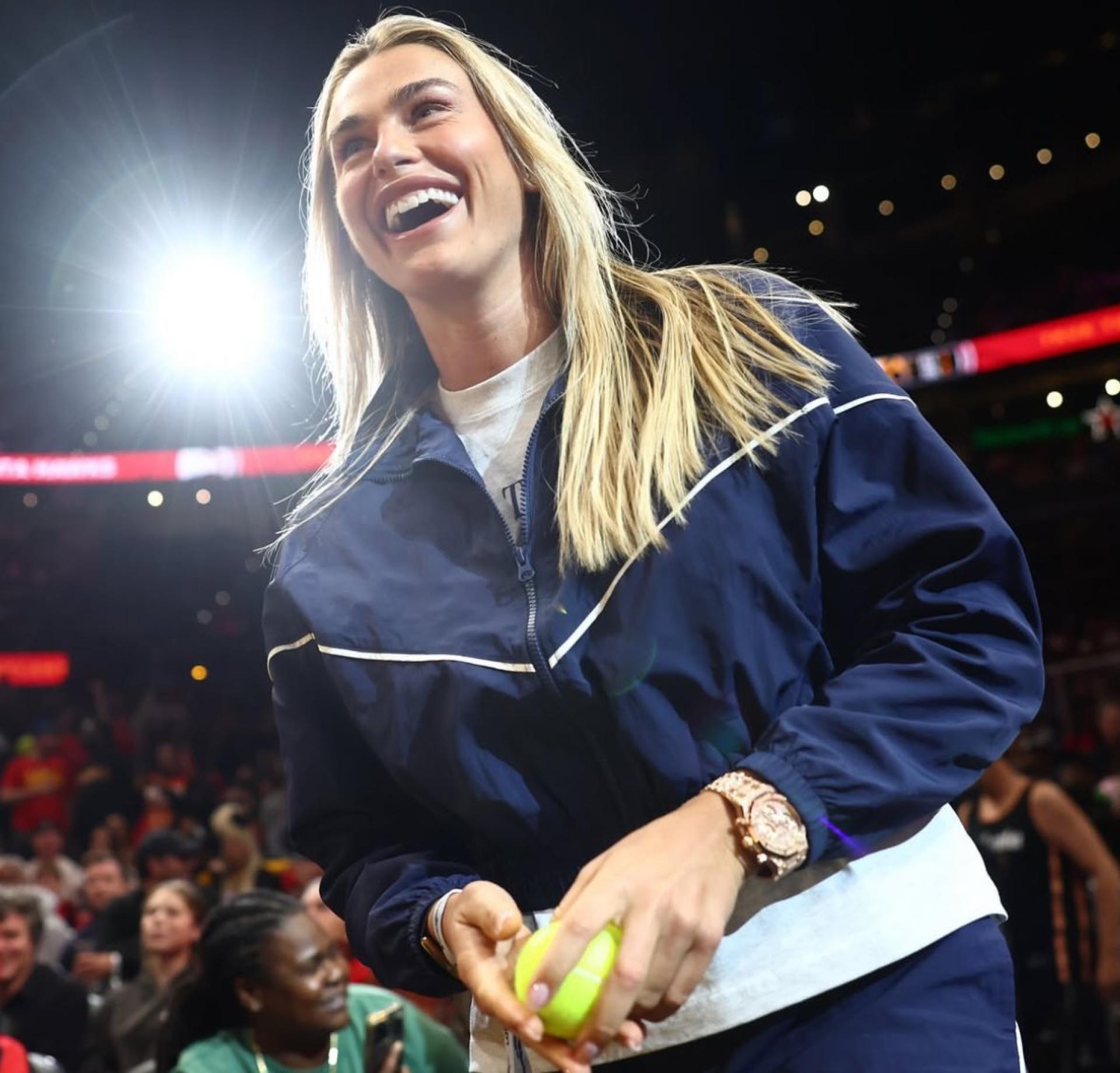 Aryna-Sabalenka-sieht-sich-als-Vorbild-f-r-belarussische-Kinder